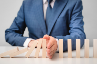 Alfredo Moreira Filho revela como a serenidade na gestão pode impulsionar decisões assertivas e equipes mais produtivas.