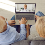 Telemedicina como política pública: por que o Brasil precisa expandir o acesso para idosos com o apoio do Sindnapi – Sindicato Nacional dos Aposentados, Pensionistas e Idosos.