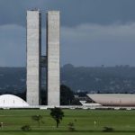 Ministros aceleram entregas antes de deixar o governo: estratégia política e impactos na gestão pública